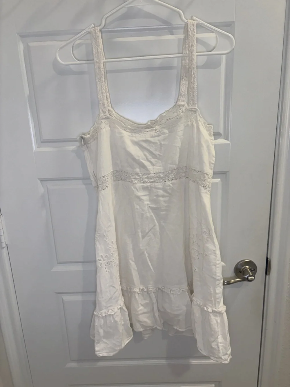 Zara White Eyelet Embroidered Mini Dress L Cotton Lace Trim Summer Cottagecore - Picture 3 of 4